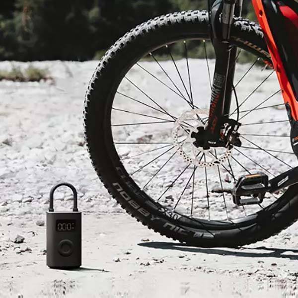 پمپ باد شیائومی مدل Xiaomi Portable Electric Air compressor 2 MJCQB06QW - Image 10